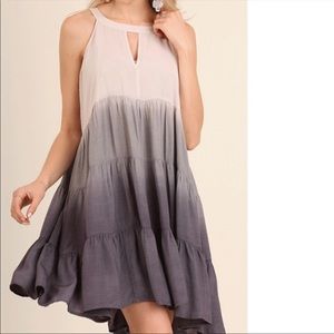 Umgee • Tiered Ombré Keyhole Dress Size Medium